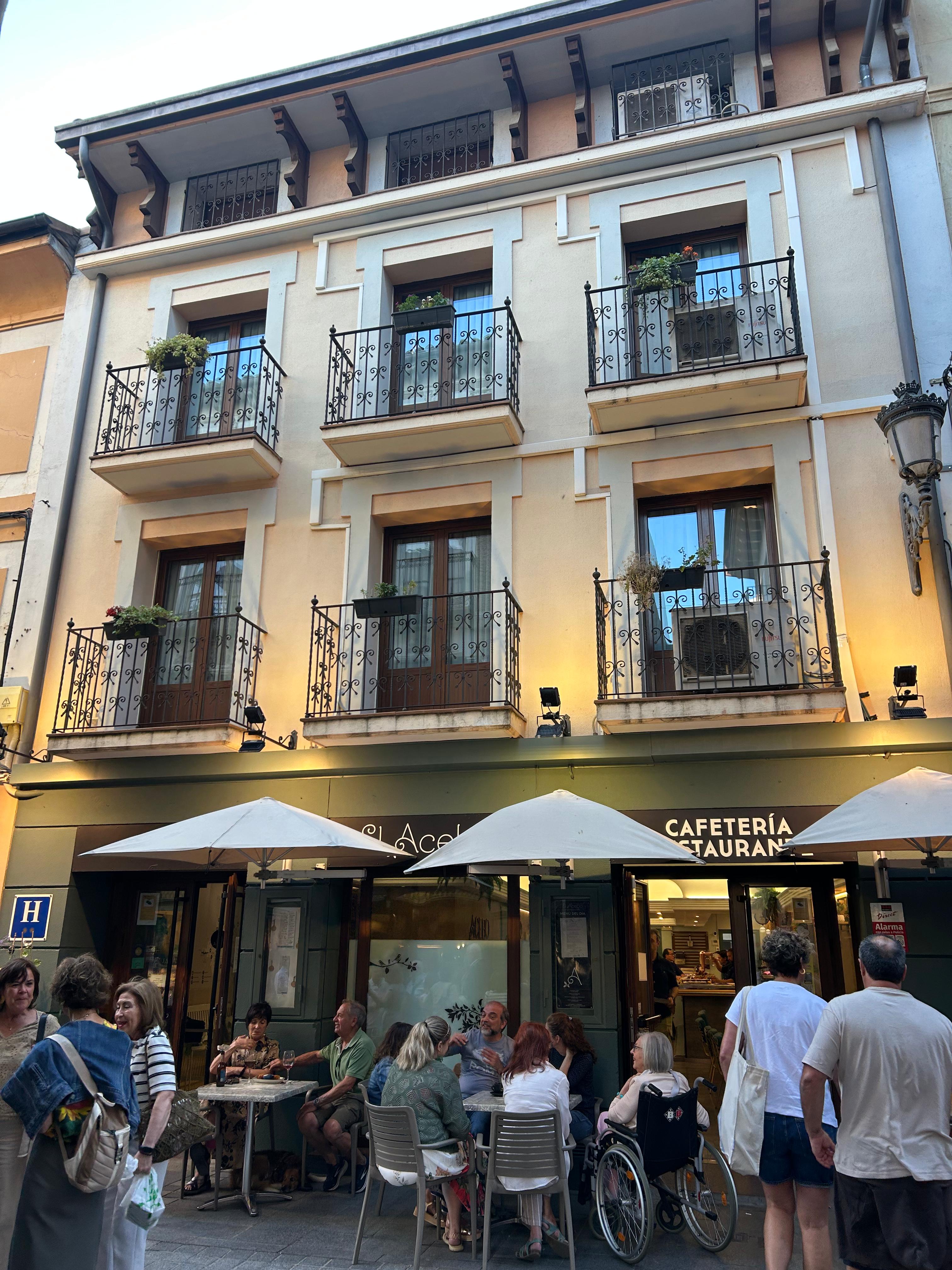 Hotel-Restaurante El Acebo Jaca